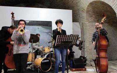 Lurpekariak musika taldeak emanaldia eskainiko du Donamariako Jauregian abuztuaren 17an