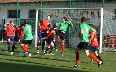 Garaipenarekin ekin dio Baztan Futbol taldeak maila eta denboraldi berriari