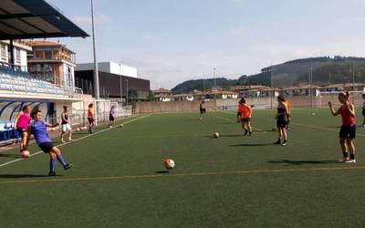 Leintz Arizmendi taldea hasi da entrenamendu saioekin