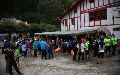 Ateak zabalik bihar, Artikutzan
