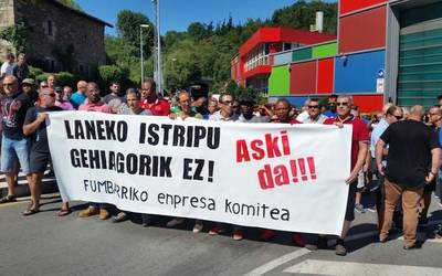Langilearen heriotzaren ikerketan Fumbarrik "gardentasun falta" eduki duela dio CCOOk