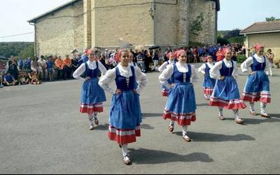 Bueltan da Zigoitia Euskaraz