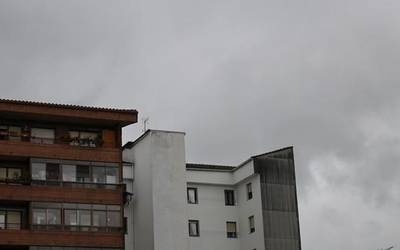 Airearen kalitatea hobetzea eskatzeko, sinadura bilketa hasi dute Durangaldean