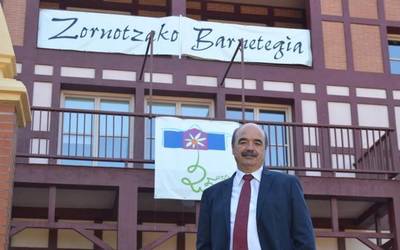 “Gure lana, helburua, euskaradunak sortzea da; gure ametsa, euskarazaleak sortzea”