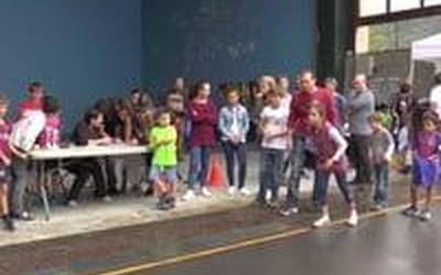 Giro onean ospatu dituzte Elduaingo jaiak