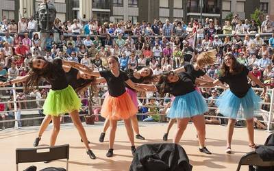 Dance GM elkarteak zenbait jarduera egingo du egunotan