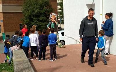 Lehen sektorearen erakusleihoa
