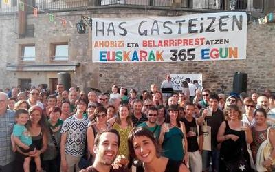 'Egin dezagun kale!', Gasteizko euskal(e)dunon jaia