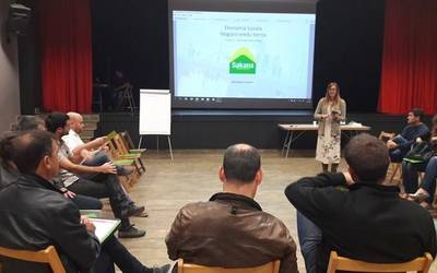 “Ongi dauden enpresen barruan lanpostuak seguruagoak direla kooperatibetan”
