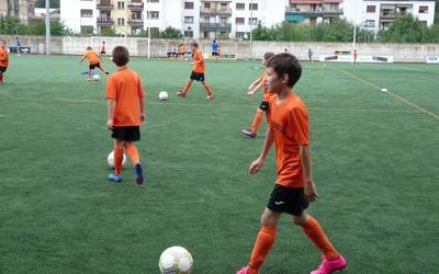 Futbol zelai berriaren proiektua, egokitzera