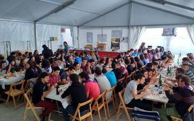 Gazte eguna despeditzeko lau musika eskaintza