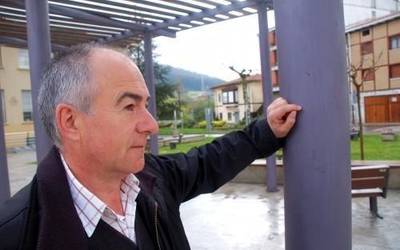 Joseba Butroe: “Euskara ez da existitzen; hizkuntza bat existitzen da pertsona bakoitzak hitz egiten duen neurrian”