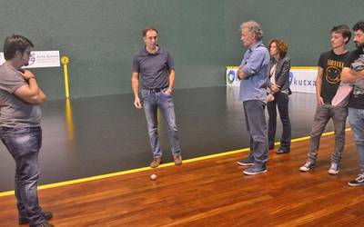 Galarreta Jai Alai eta erremontea, gune turistiko bezala eskainia