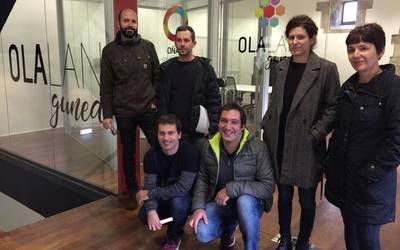 Olalan gunea prest dago ekintzaileak hartzeko