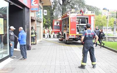 Gas-ihesa gertatu da Lamuza Parkearen alboan, obrak egiten zeudela