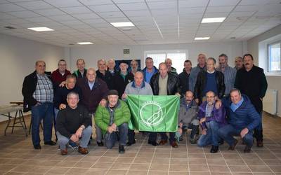 Duela 40 urteko arraunlariak elkartu dira