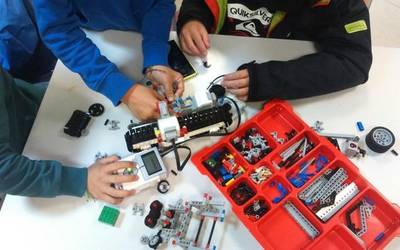 Bi eguneko robotika ikastaroa antolatu du Udalak