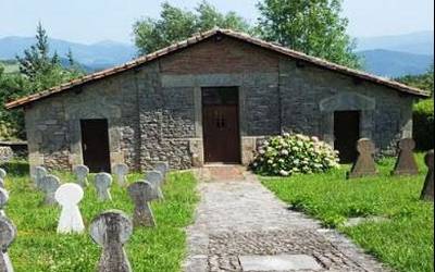 Garain hilerriko lanak lehiaketa publikora atara dituzte