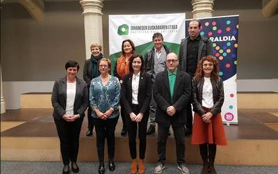 Euskararen erabilera sustatzeko "elkarlana eta aktibazioa" nabarmendu dituzte