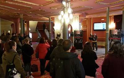 Euskarazko antzezlanak baino lehen, hitzaldi-solasaldiak antolatuko ditu Arriaga Antzokiak