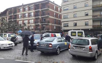 Larriki gaixo dagoen Iparragirre askatzeko aldarrikatu dute