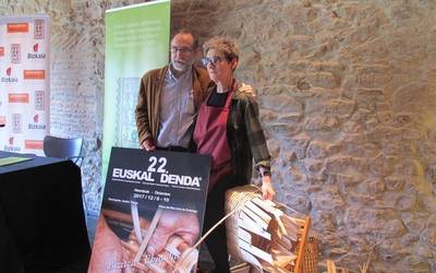54 postu edukiko ditu 22.Euskal Dendak