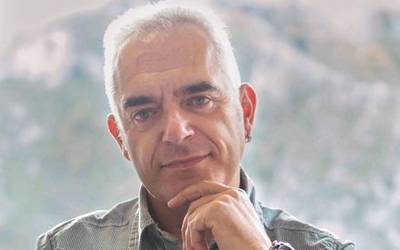 Xabier Euzkitze: «Plaza gaur atseginagoa izango da bestelako iritziak bota ahal izateko»