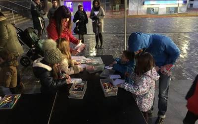 Kandelekin argitu dute Euskararen nazioarteko eguna