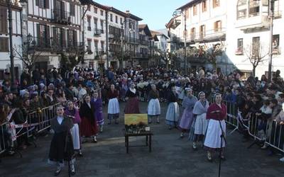Lesakako Olentzero eta jaiotza lehiaketako argazkiak