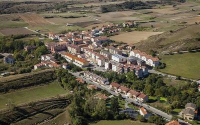 Araiako alde zaharra oinezkoentzako izango da