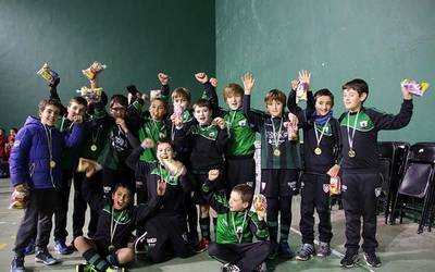 Futbolari gazteek Soraluze "hartuko" dute bihar, zapatua