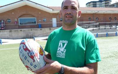 Oskar Astarloa Espainiako Selekzioko 18 urtez azpiko taldearen entrenatzailea izango da