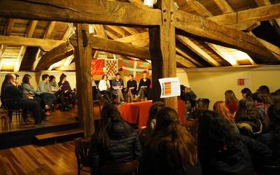 Baztandarren Biltzarrak aitzinera segitzeko babesa jaso du