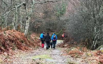 Mendian eskarmentua duten mendizaleen laguntza eskatu dute Gorbean desagertutako gazte berriztarraren bila jarraitzeko