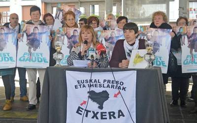 «Larunbatean Bilboko kaleek gainezka egin behar dute, bakea eta konponbidea exijitzeko»