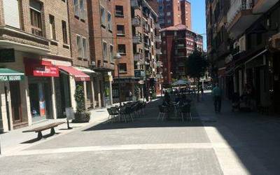 Begoñako  Andra  Mari  kalea  berritzeko  obrak  abuztuan  hasiko  dituzte