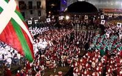 Azpeitiko helduen danborrada 2018