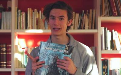 Gazteek BookTubeak egiteko hitzordua jarri dute