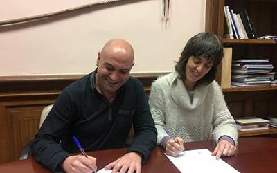 Hitzarmena, Udalak eta Euskara ari duk