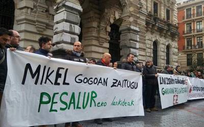 4 langile hil ziren atzo Bizkaian lan istripuetan