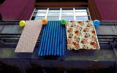 Etxeko balkoiak apaintzeko gonbita