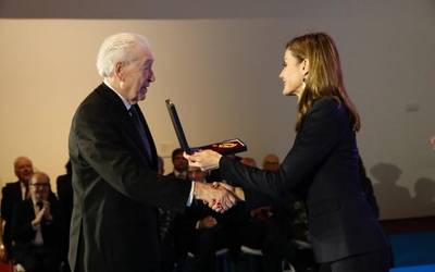 Urrezko dominagaz saritu dute Leopoldo Zugaza