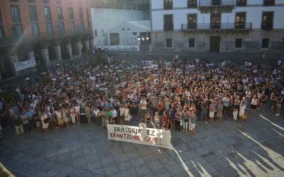 Artxibatu egin dute azpeitiar batek iazko andramarietan salatutako sexu erasoaren kasua