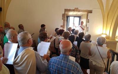 Beheko Plazak abestuko du igandeko meza