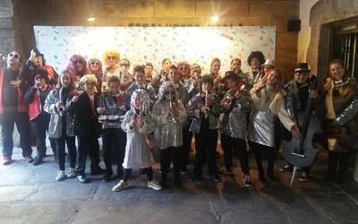 Herritarrek aukera izango dute mozorro lehiaketan botoa emateko