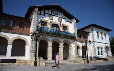 Otsailaren 28ra arte eska daiteke Plentziako toponimia-beka