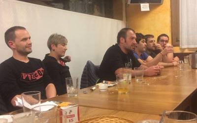 Giro bikaina Azpeitiaren eta Gabiriaren arteko elkartasun bertso desafioan