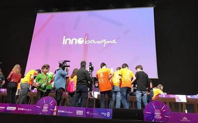 Bi sari eskuratu dituzte debagoiendarrek First Lego League lehiaketan