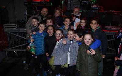 'Soraluzeko estropadak' taldeak irabazi du aurtengo mozorro lehiaketa