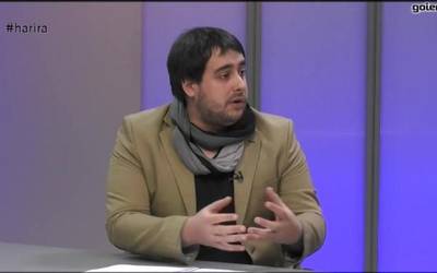 Julen Bolain: "Erabakitzeko eskubidea bai, baina eguneroko kontuetarako ere bai"